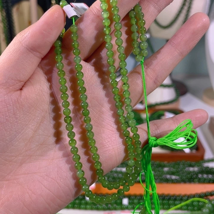 和田玉（碧玉）未镶嵌颈饰4