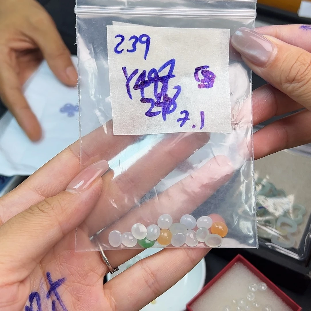 【闪购商品】定制翡翠未镶嵌雪*～翡翠