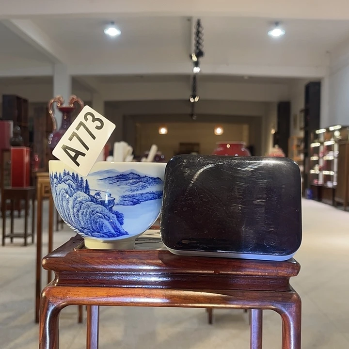 瓷片抖***帅773 ajtwmjad