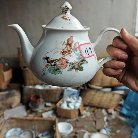 库存瓷片三打白骨精