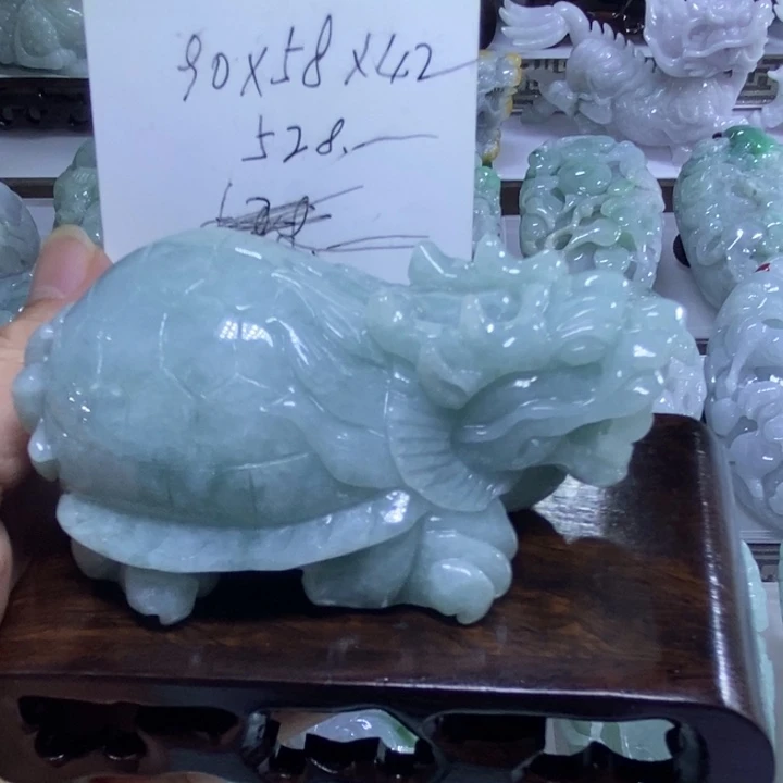 翡翠未镶嵌摆件龙龟
