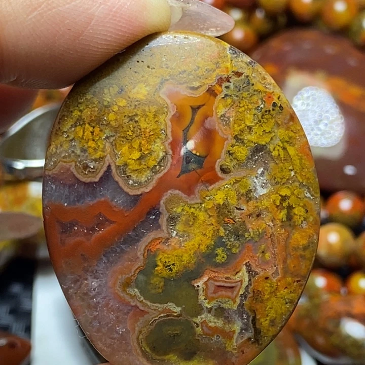 玛瑙/玉髓颈饰未镶嵌M***o