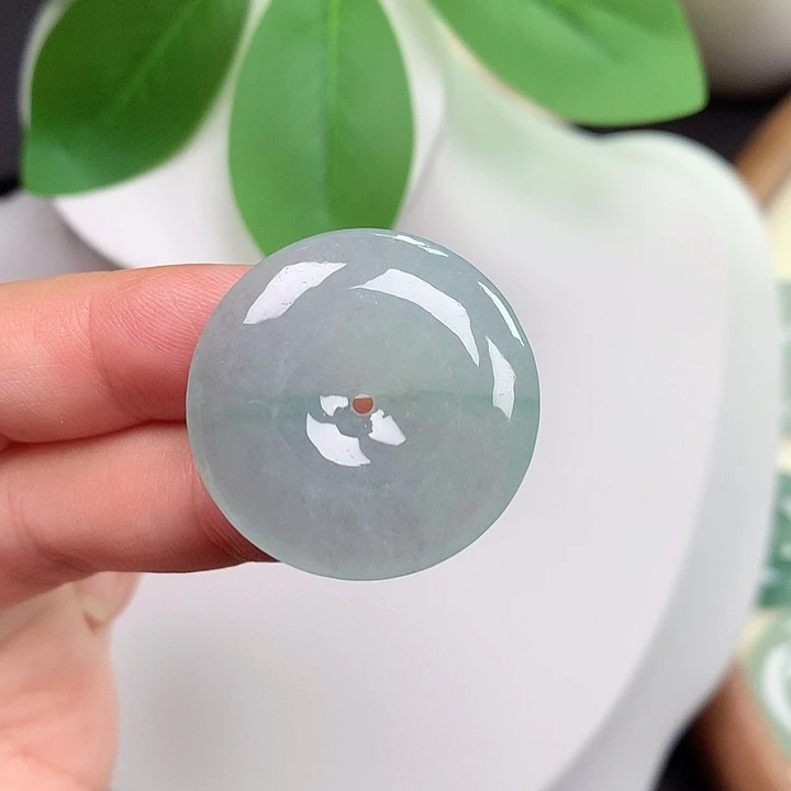 颈饰未镶嵌翡翠平安扣 27.6x5.4mm