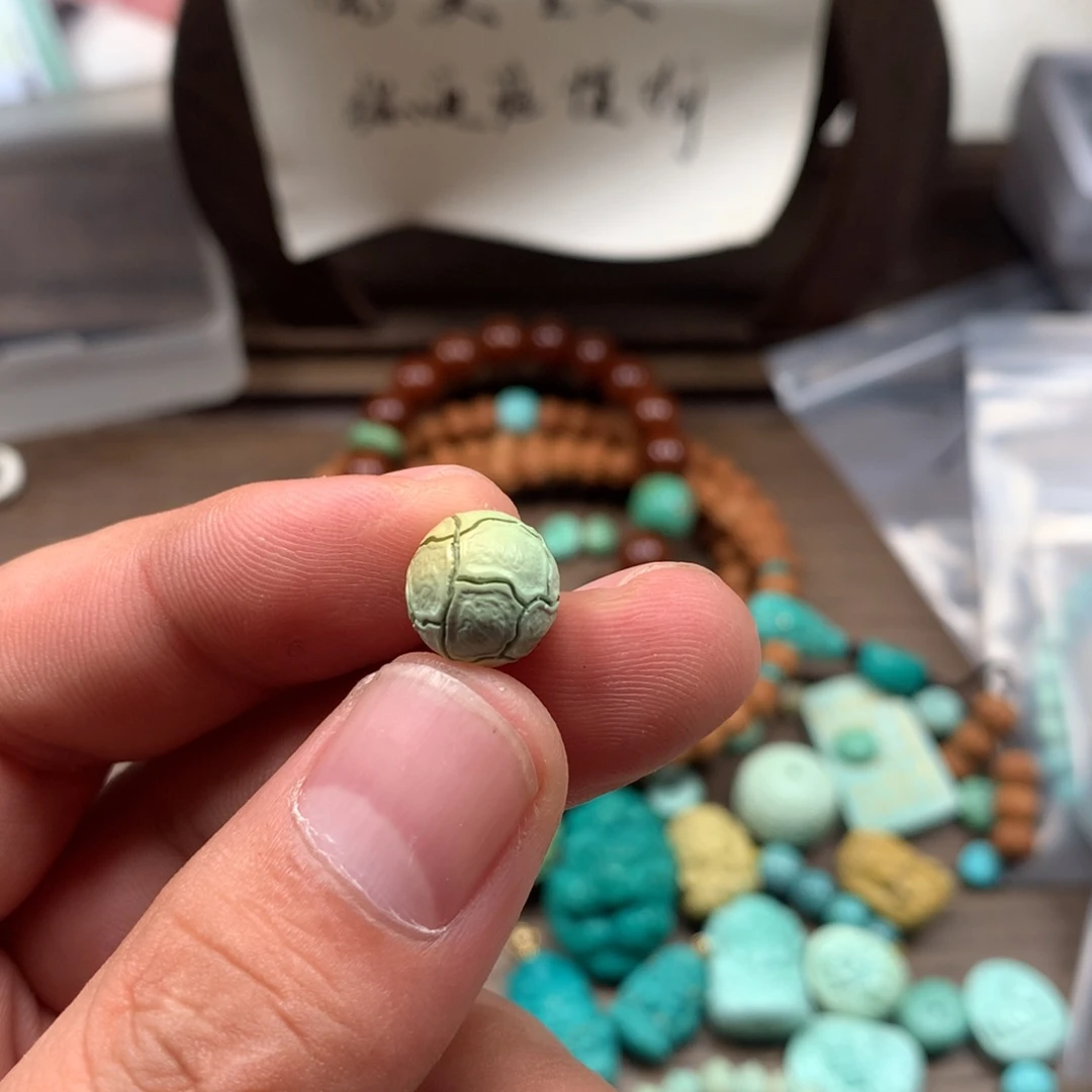 绿松石未镶嵌雕刻