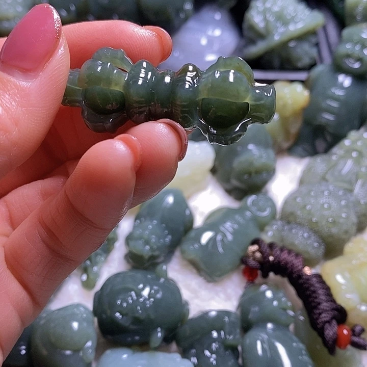 未镶嵌和田玉（糖玉）珠宝奇石