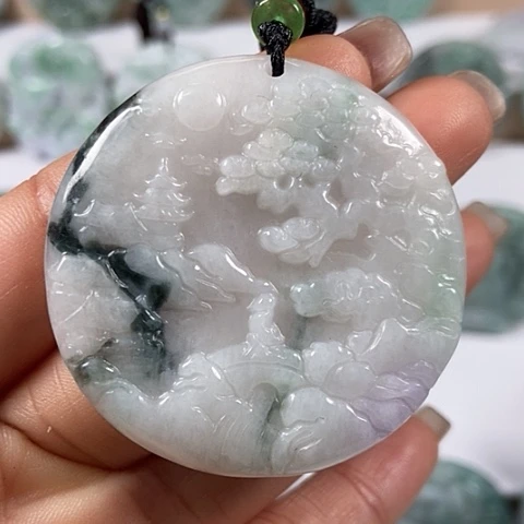 翡翠颈饰未镶嵌山水牌福利