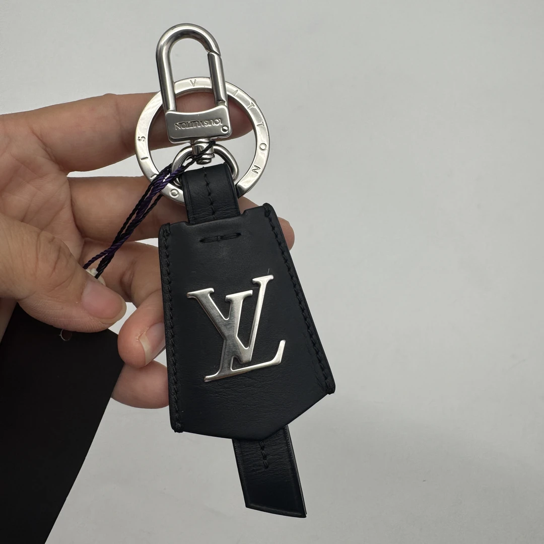 99新 LouisVuitton/路易威登 黑色全皮钥匙扣/2167