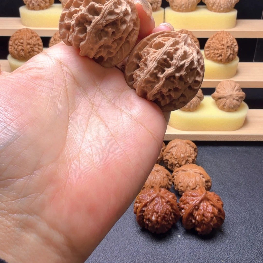 文玩核桃吊坠40尺苹果园