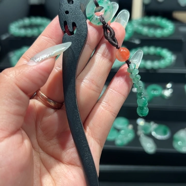 石英质玉（非洲翠）未镶嵌发簪