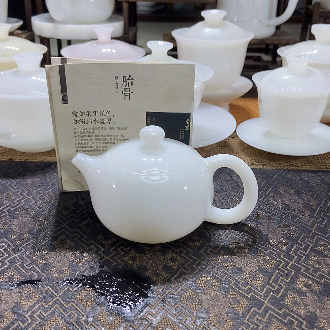 我想去吃烤鸡啦嘻嘻嘿嘿我在外面