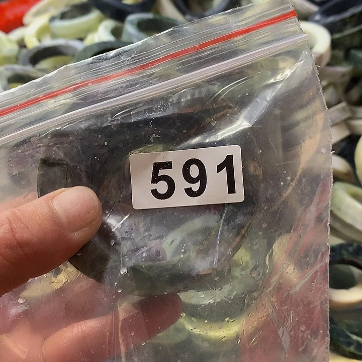 蛇纹石玉原未镶嵌九****果