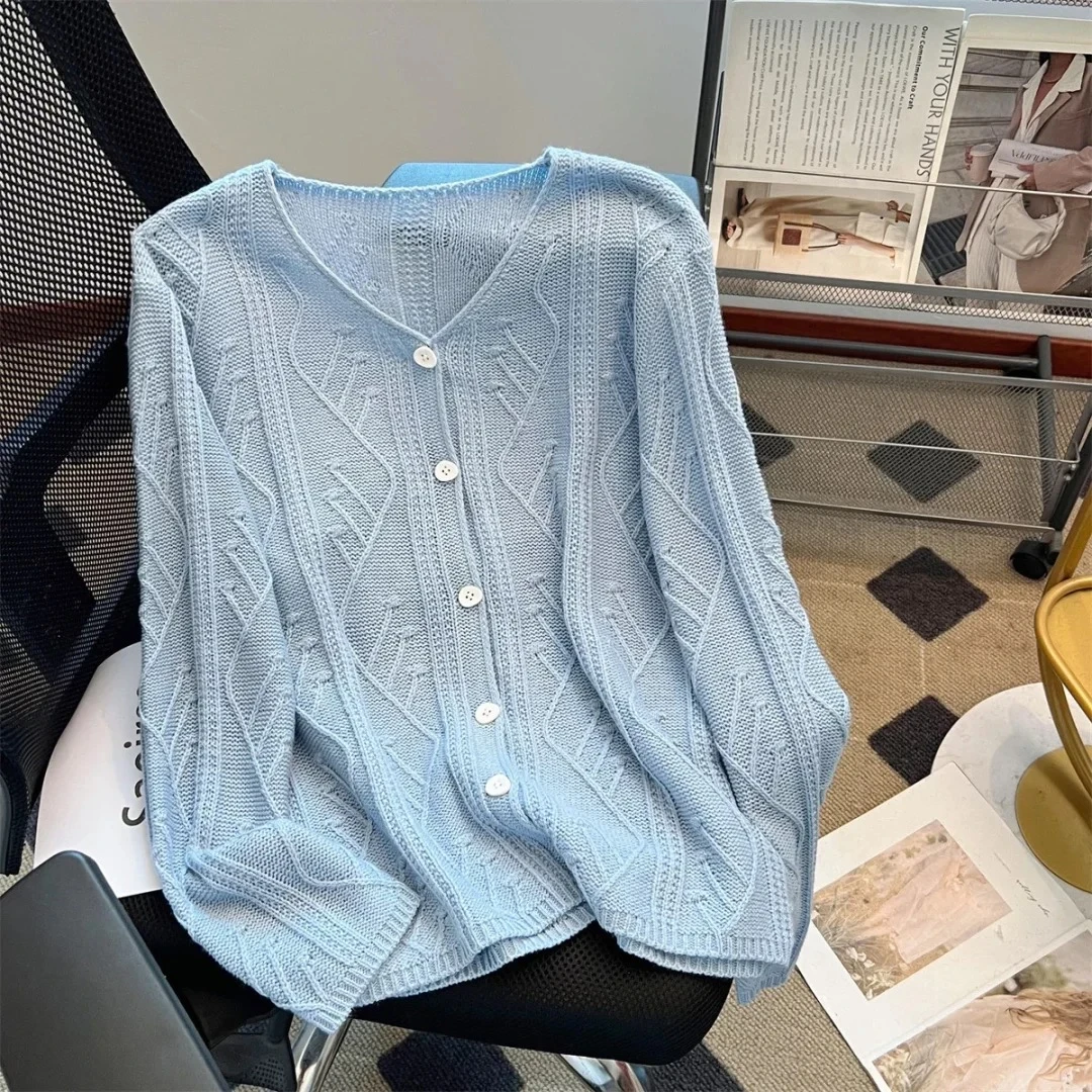 新款V领提花简约纯色长袖针织开衫宽松百搭显瘦气质减龄毛衣女上