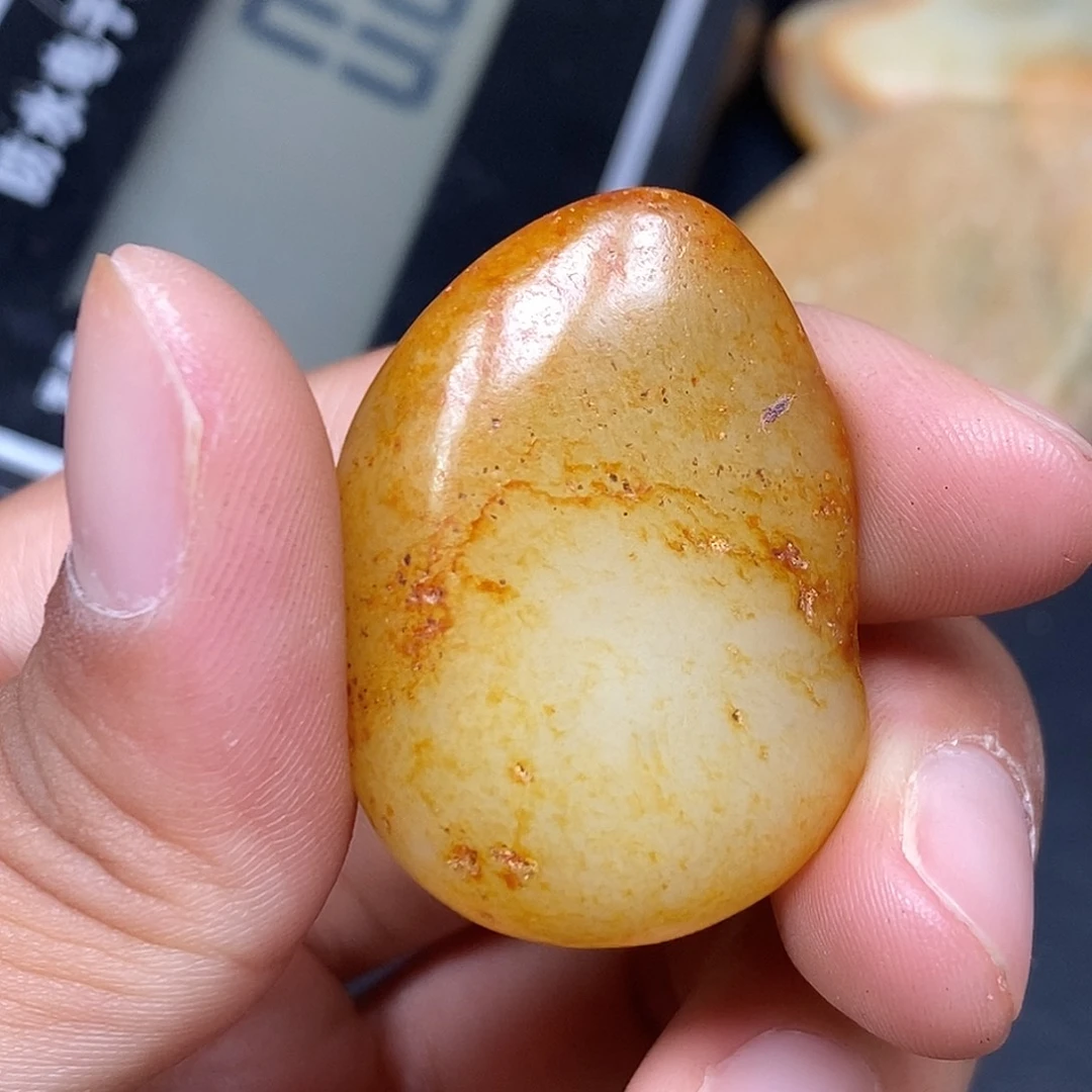 和田玉（糖玉）未镶嵌挂件