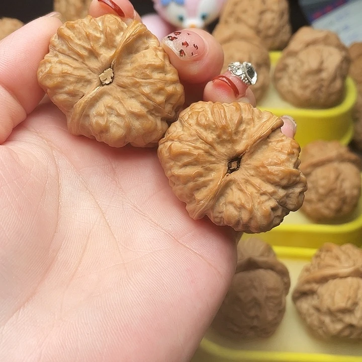 吊坠文玩核桃?****蛤蟆