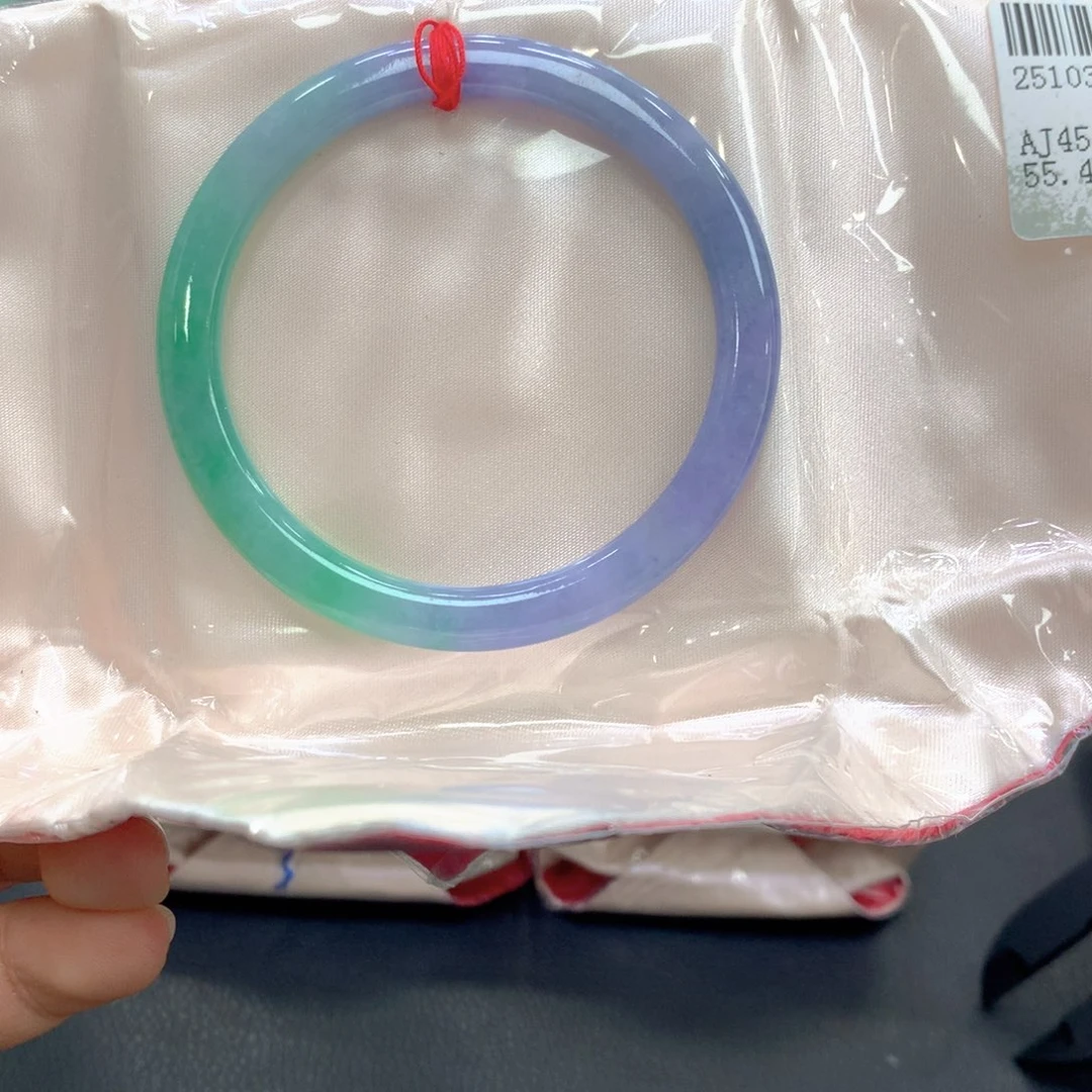 翡翠未镶嵌手镯翡翠28