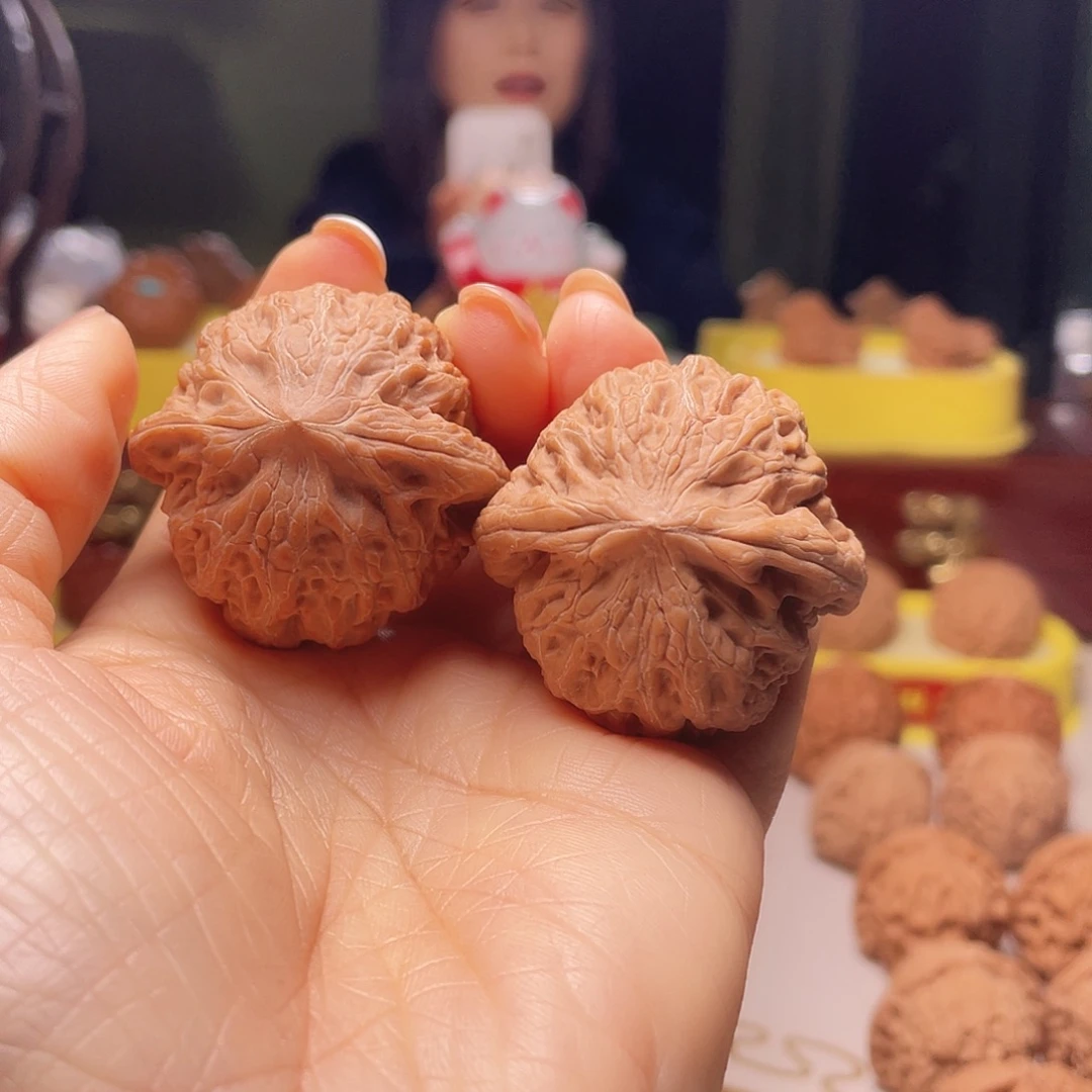 喵***8吊坠文玩核桃铁锤