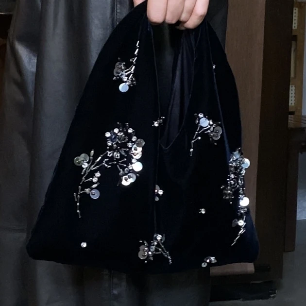 BETTY BAIRN 奢华重工手工钉珠新中式手提包包SP1572