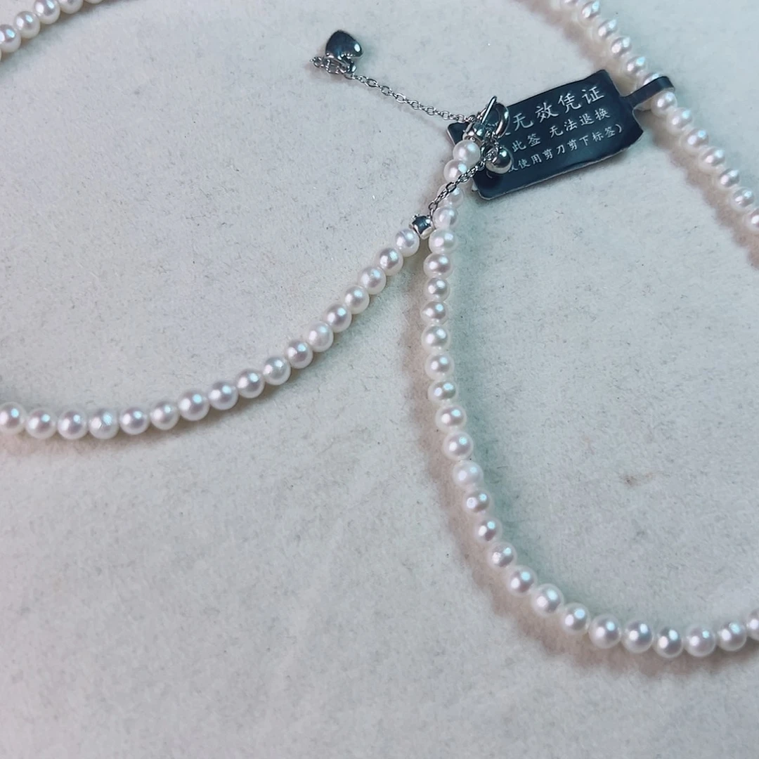 未镶嵌淡水珍珠耳饰丹**萱