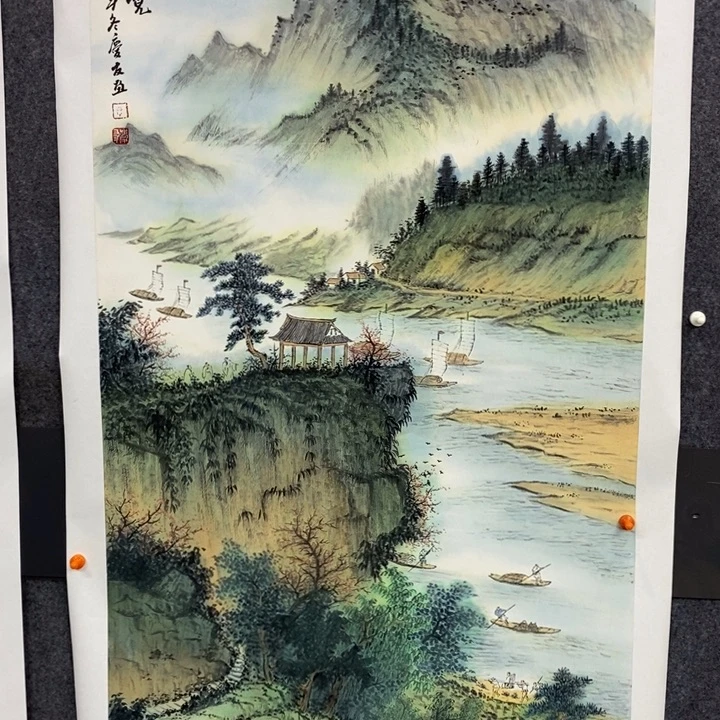 手绘作品等多种形式进行
