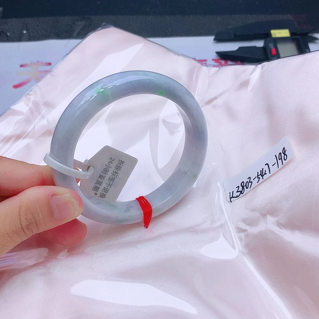 未镶嵌手镯翡翠翡翠