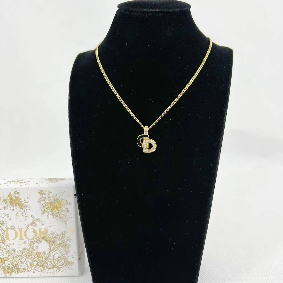 胖虎佳佳/迪奥/95新/公价0/饰品/项链/31B2509100104