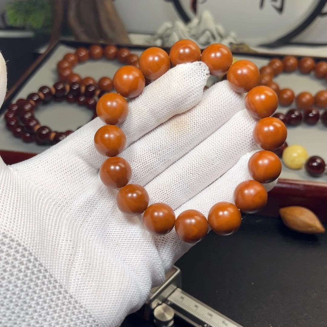 小***T橄榄核吊坠1.38老树铁核全品