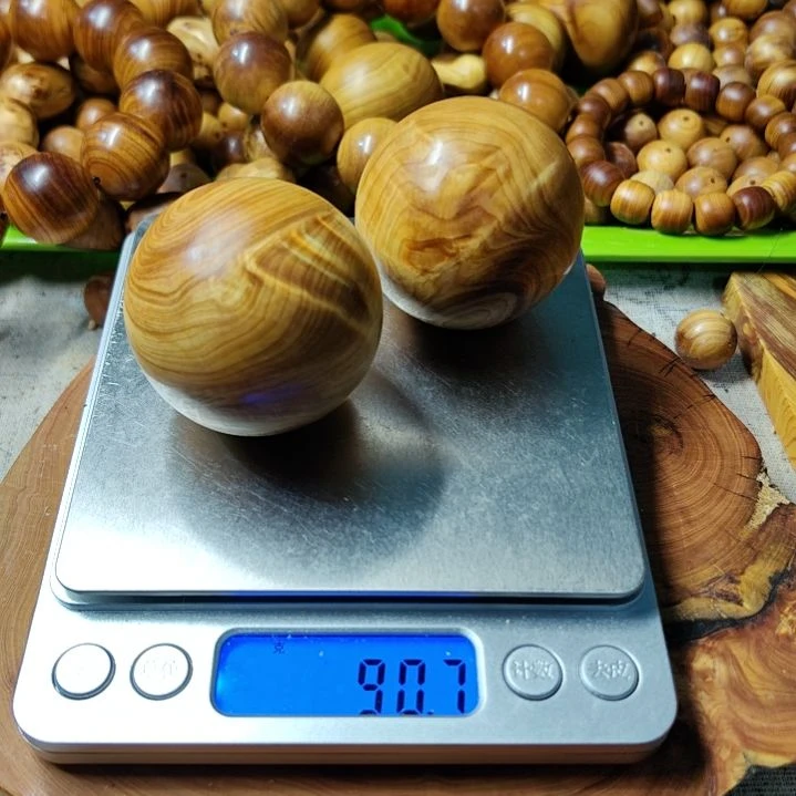 代****当太行崖柏手工艺品