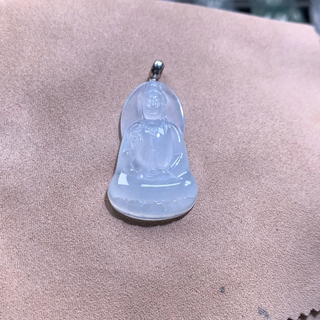 翡翠18K金镶嵌颈饰缅甸翡翠