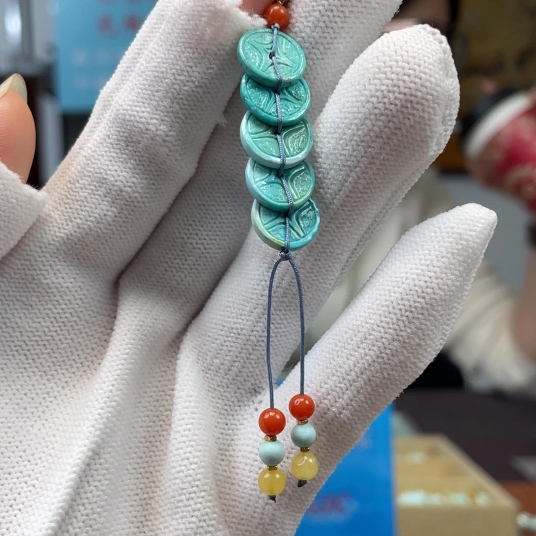 绿松石未镶嵌挂件