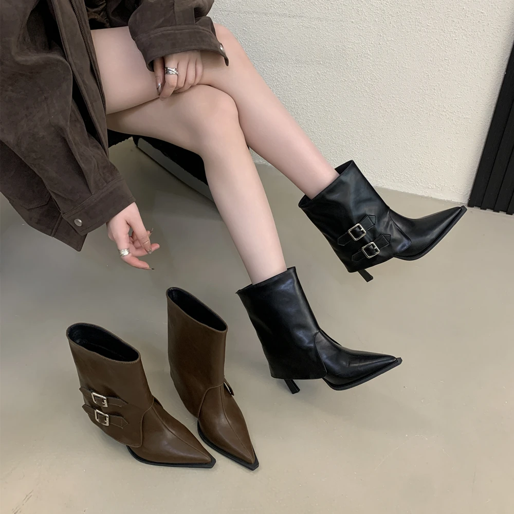 2025秋冬新款欧美范女神约会高跟中筒靴设计感尖头皮带扣细跟短靴