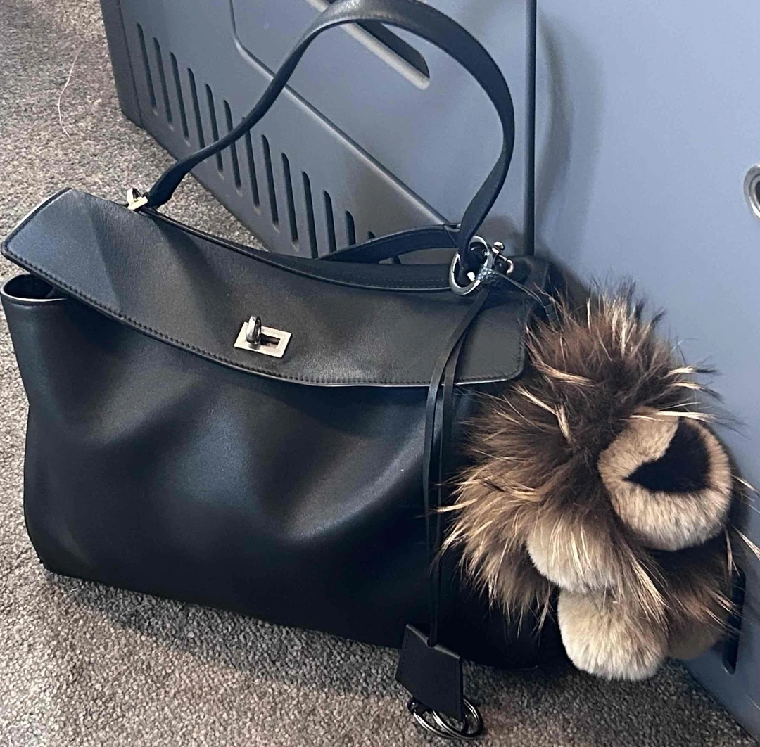 真皮女包工厂高货机场包牛皮新款时尚休闲百搭高级单肩斜挎托特包