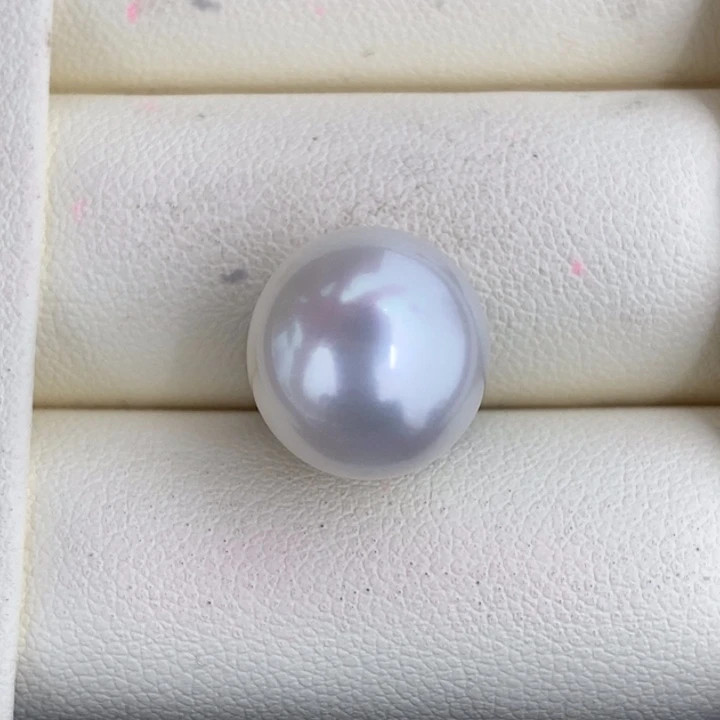 未镶嵌海水珍珠澳白裸珠宝石光几乎无暇12.8mm