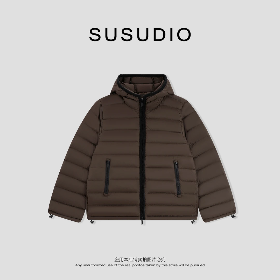 SUSUDIO 冬季简约连帽白鸭绒排骨轻薄保暖羽绒服 70388