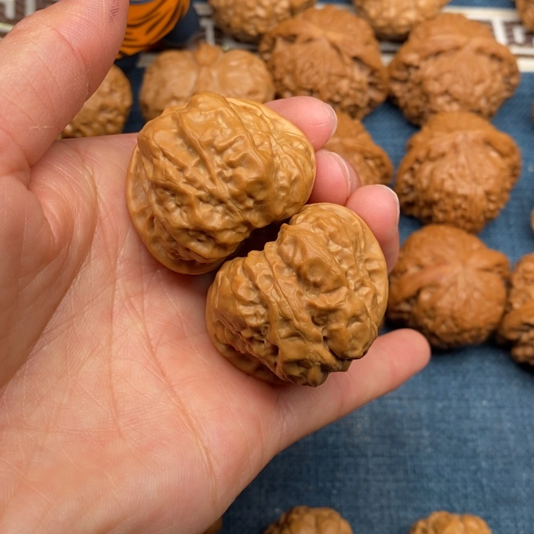 文玩核桃把件38全品三角蛙