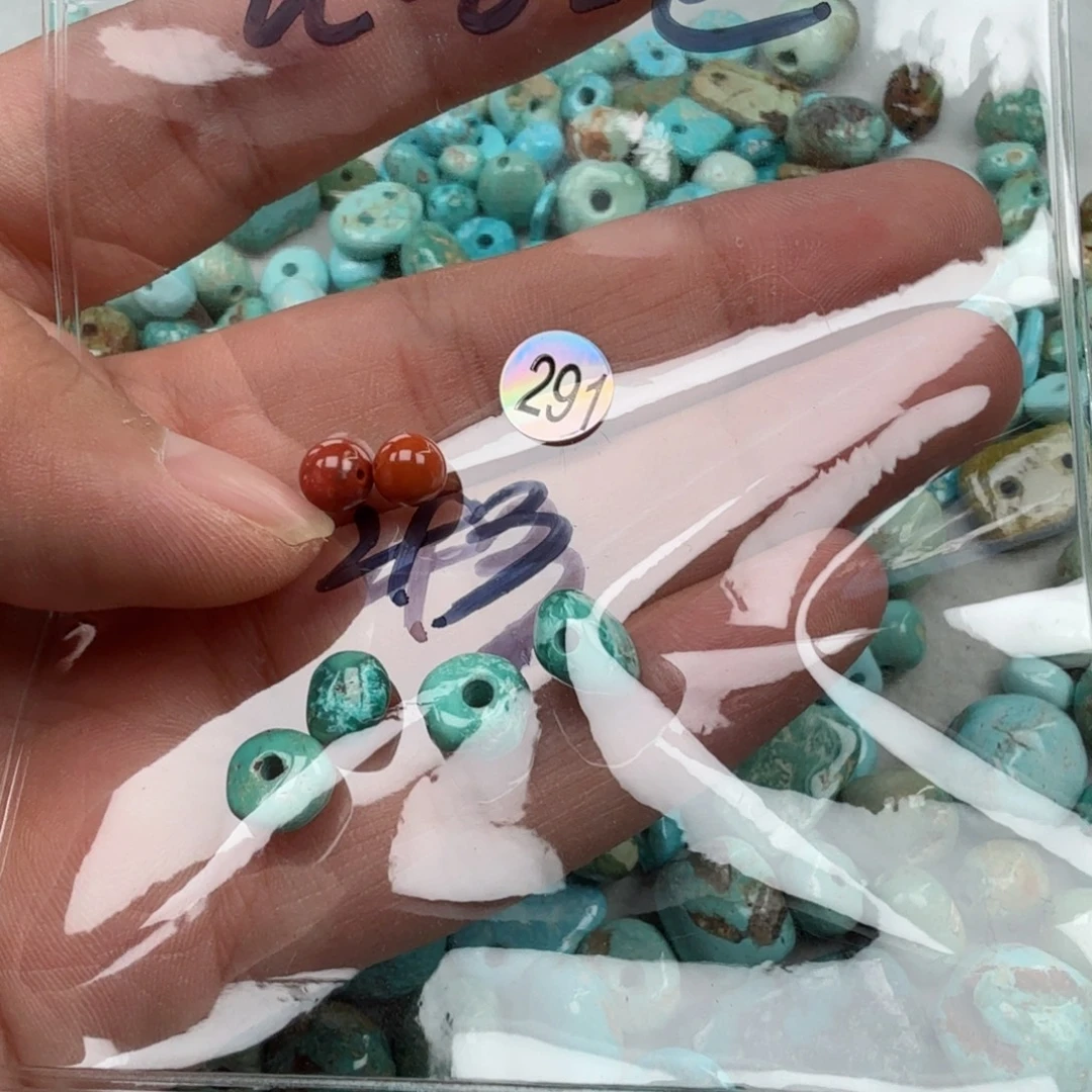 九***月未镶嵌南红玛瑙珠宝奇石