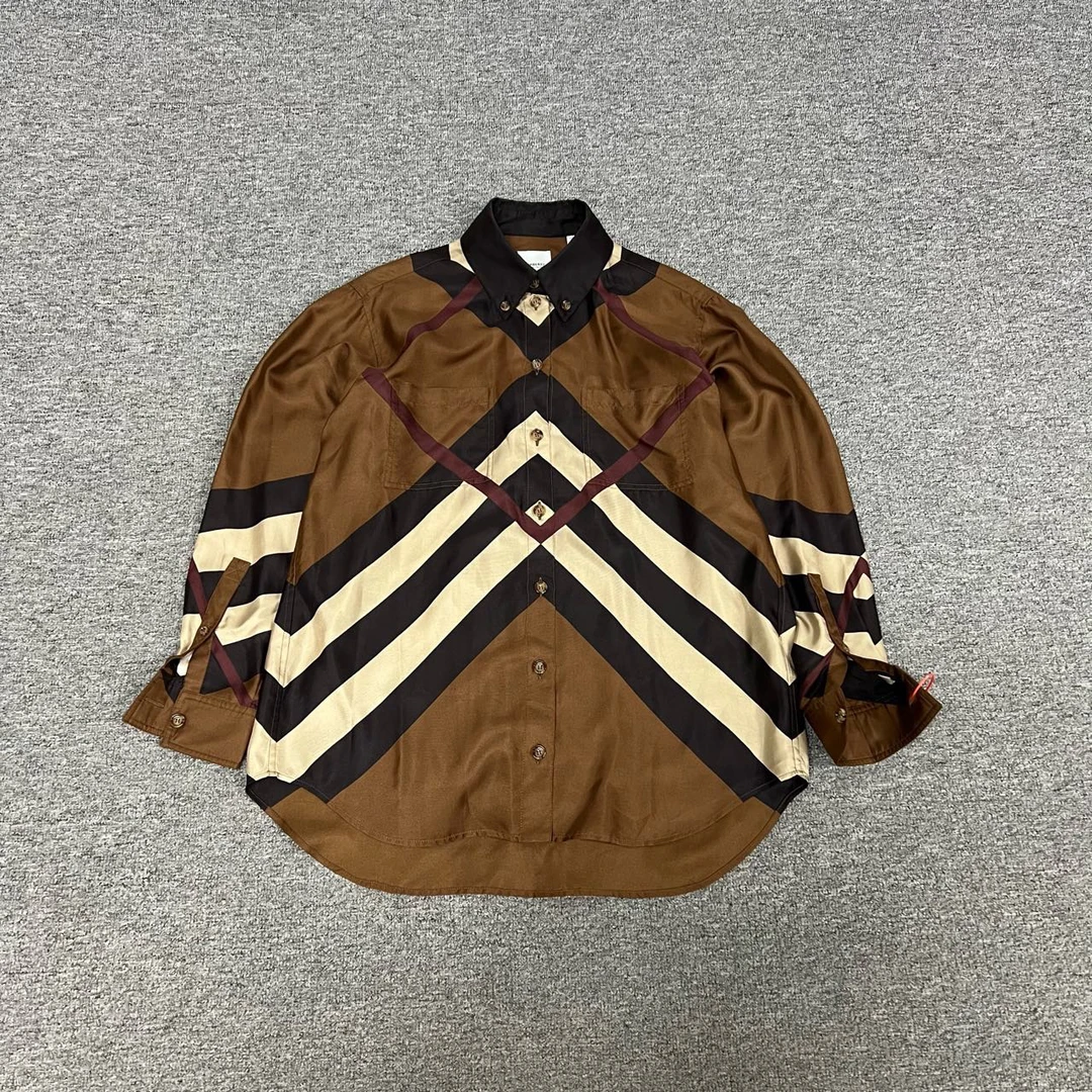 99新 BURBERRY/博柏利 深棕色 V形 条纹印花 衬衫 uk6 桑蚕丝