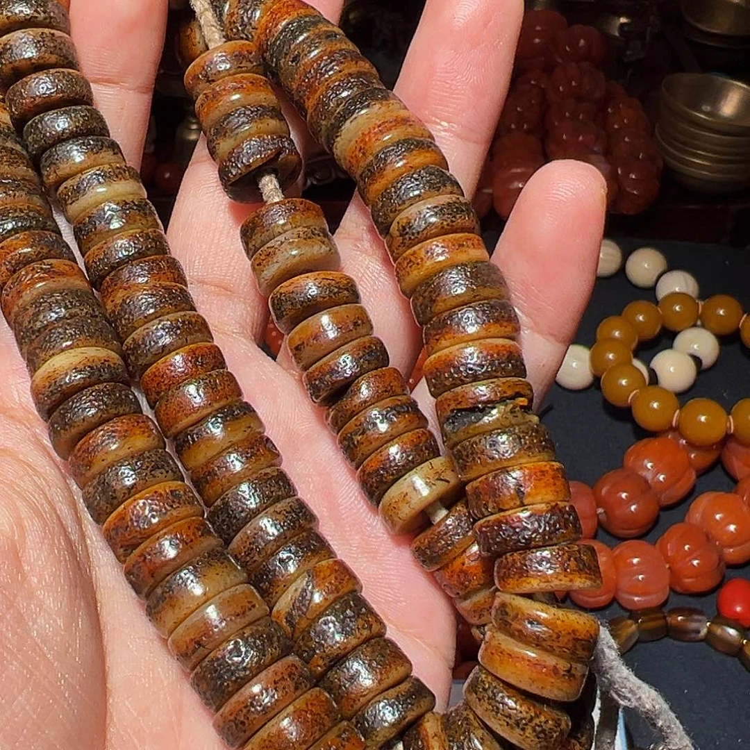 佛***孩非洲紫檀（红花梨）