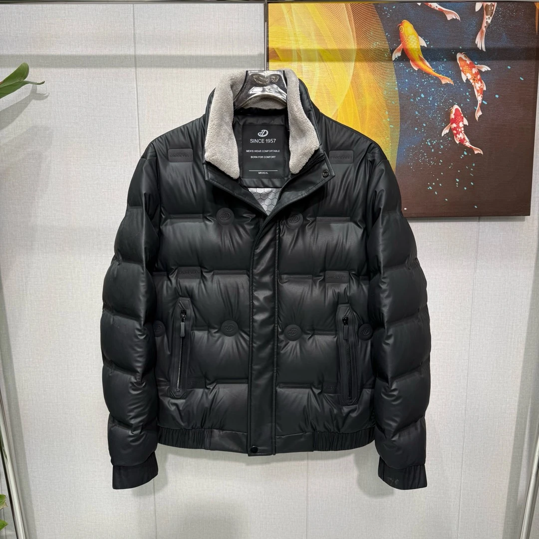 W830男士短款立领毛领纯色防风免洗羽绒服外套