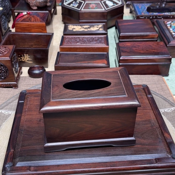紫檀木类成套家具