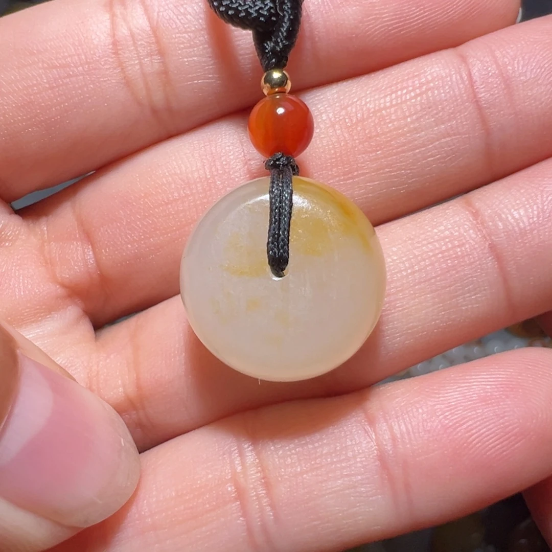 和田玉未镶嵌吊坠(不含链)