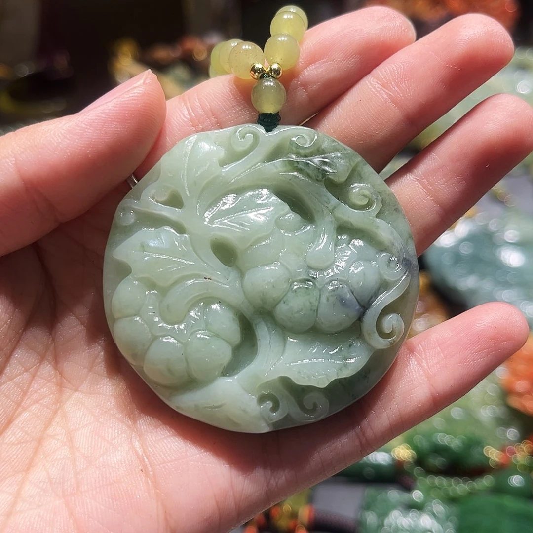 未镶嵌岫玉毛衣链