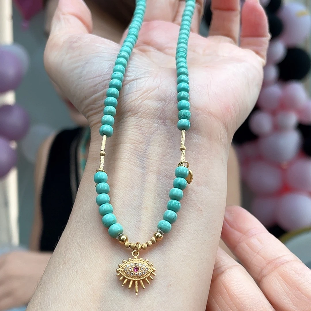 绿松石18K金镶嵌颈饰