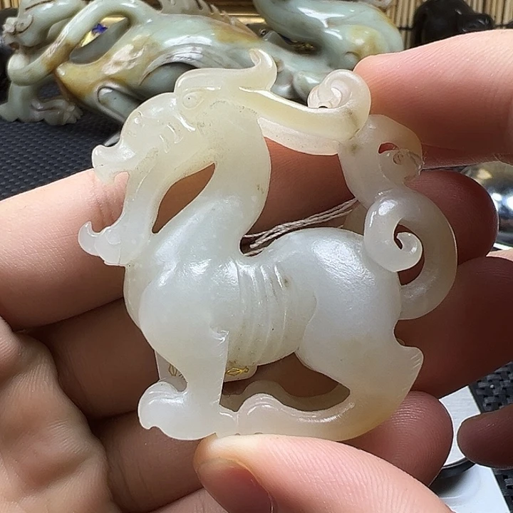 诚***信未镶嵌手链和田玉