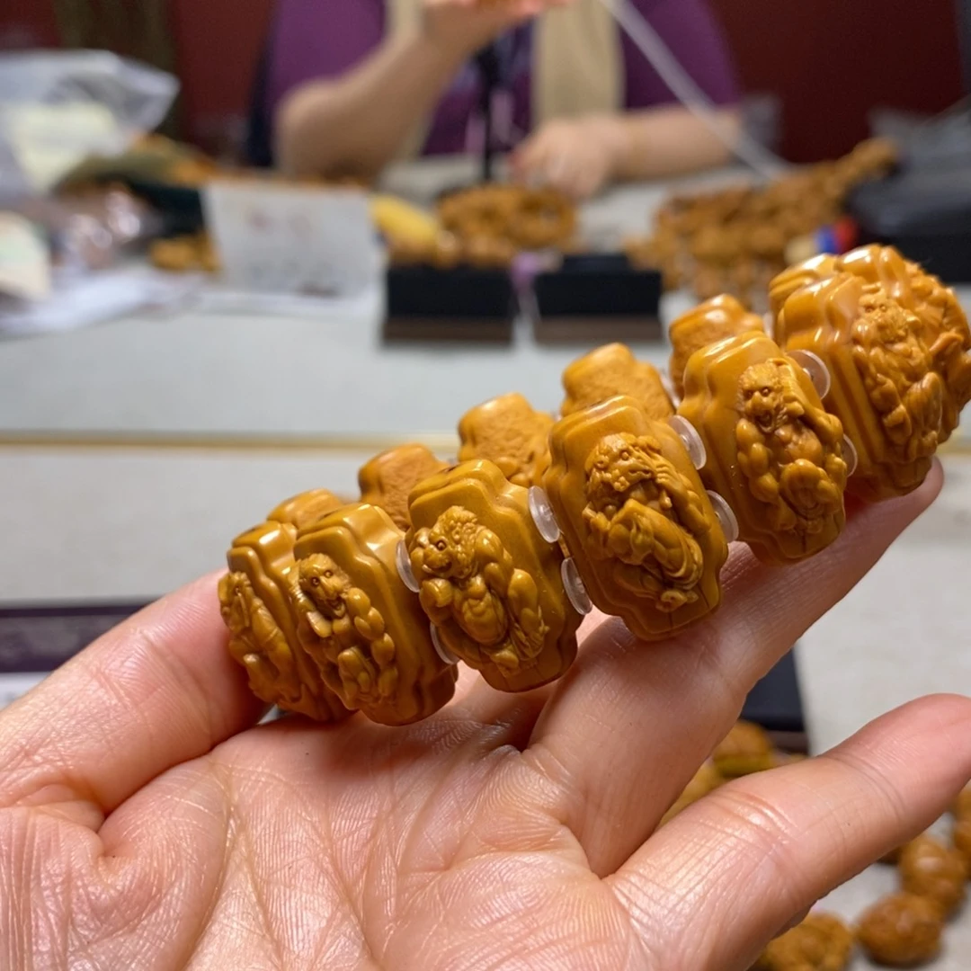 橄榄核吊坠橄榄树