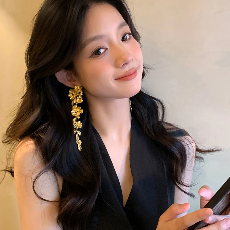 铜合金耳饰 花朵金色流苏耳环女夸张大气耳钉耳坠2025新款耳饰