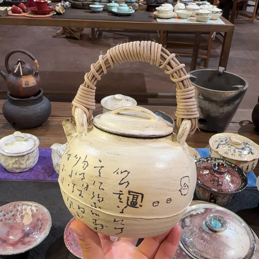 景德镇手作器皿了