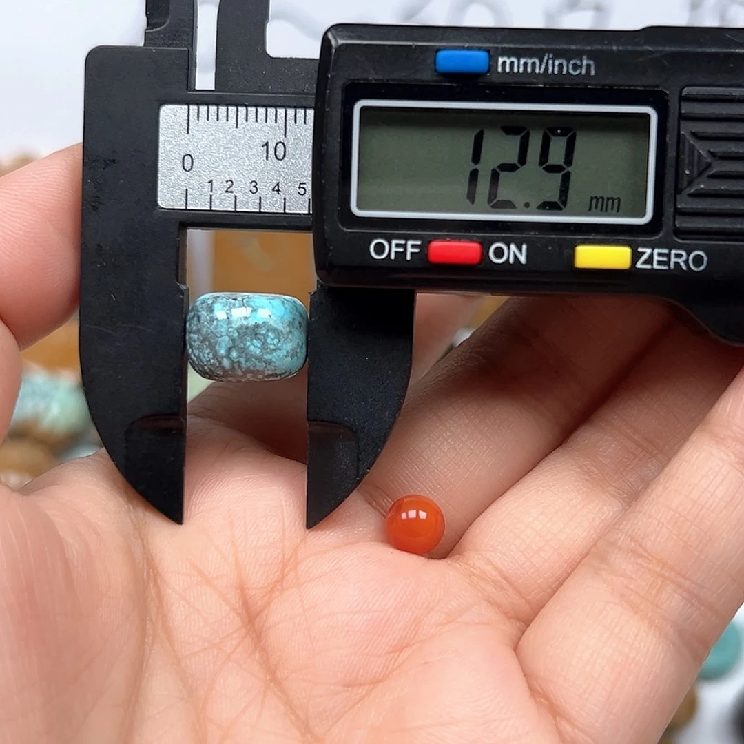 未镶嵌南红玛瑙珠宝奇石
