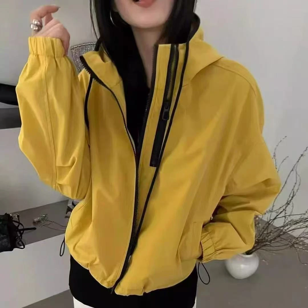 春款休闲拉链薄款短外套，连帽女装百搭短款