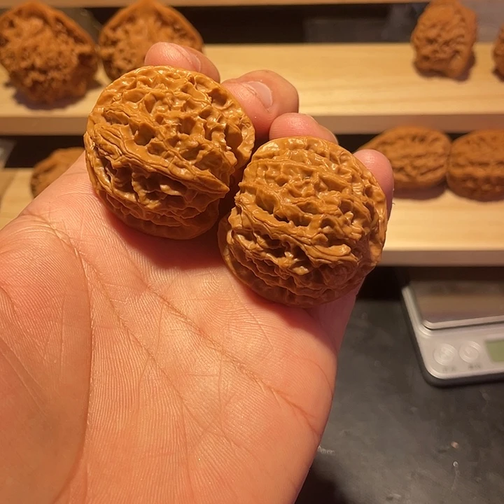 吊坠文玩核桃40.5mm全品苹果园