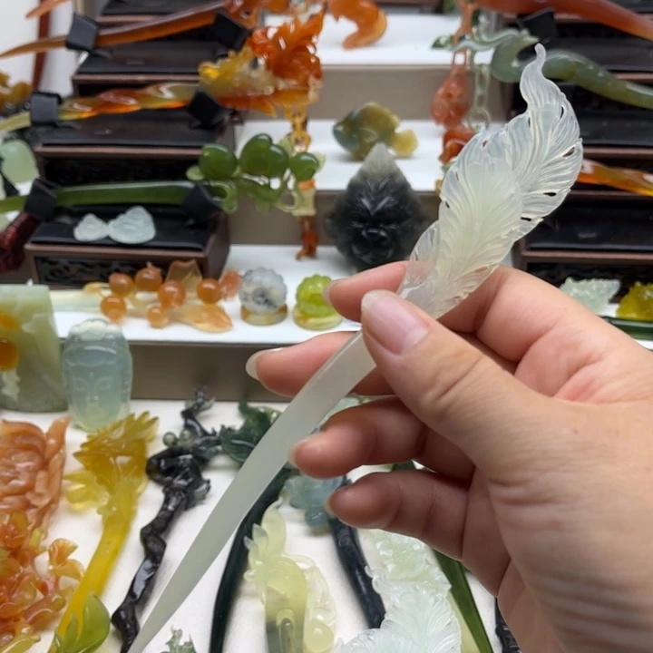 钱***子蛇纹石玉未镶嵌岫玉发簪